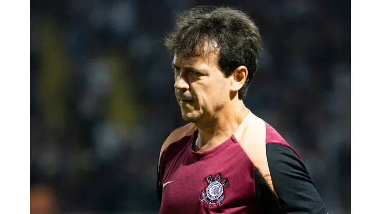 Fernando Diniz tecnico do Corinthians durante partida contra o Barra no estadio Ressacada pelo campeonato Copa Do Brasil 2026.