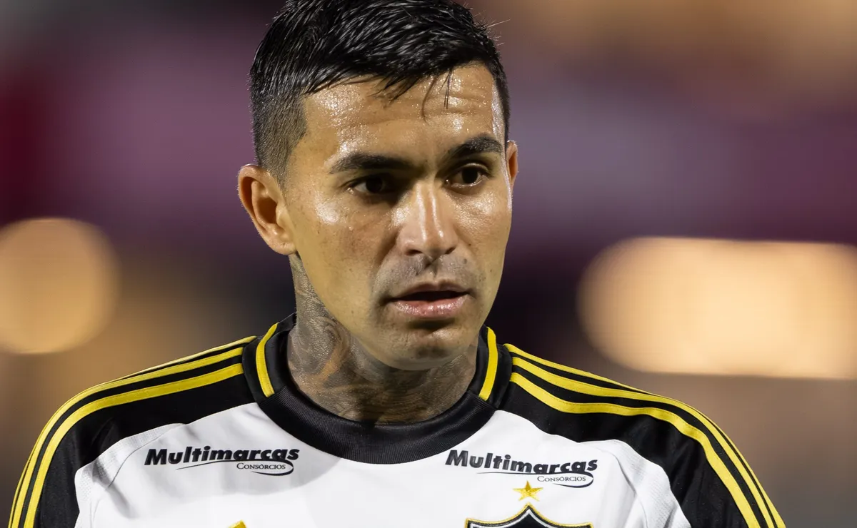 Dudu compara Domínguez a Sampaoli e quebra o silêncio sobre rodízio: “Todo jogador quer ser titular”