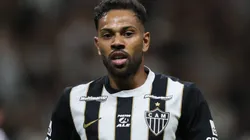 Lateral deu a sua opinião - Foto: Gilson Lobo/AGIF.