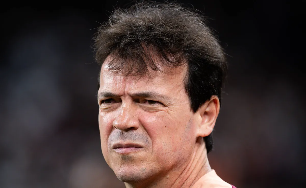 Diniz indica Germán Cano, Fluminense não se opõe e Corinthians trabalha com contrato até fim de 2027