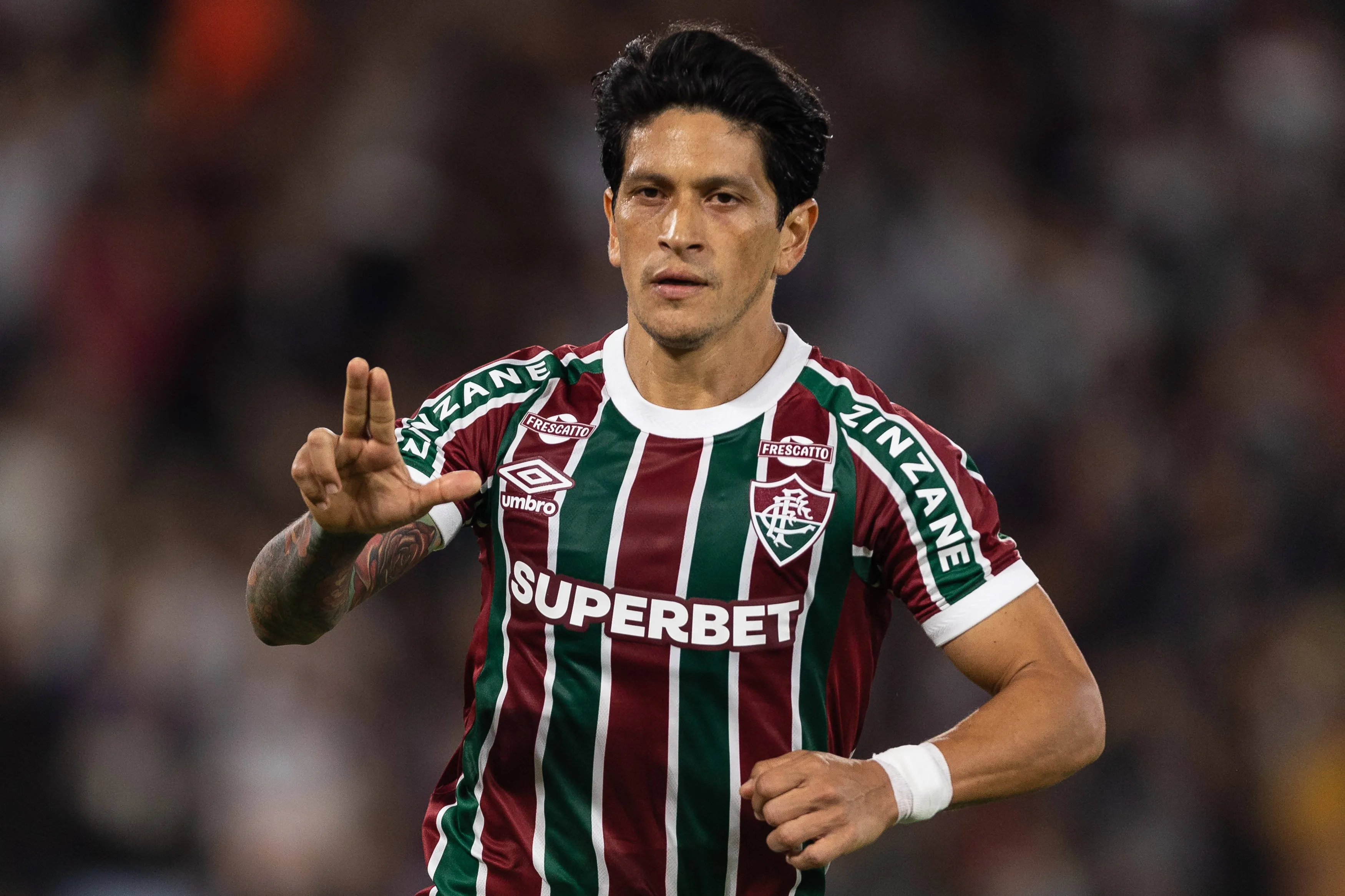 Germán Cano foi campeão da Libertadores pelo Fluminense em 2023 sob o comando de Fernando Diniz, hoje no Timão – Foto: IMAGO / Carneiro Images