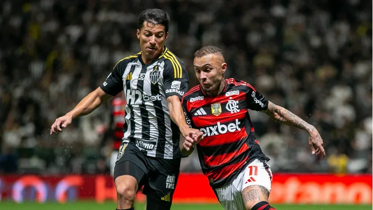 Cebolinha jogador do Flamengo durante partida contra o Atletico-MG no estadio Arena MRV pelo campeonato Copa Do Brasil 2025. Foto: Fernando Moreno/AGIF