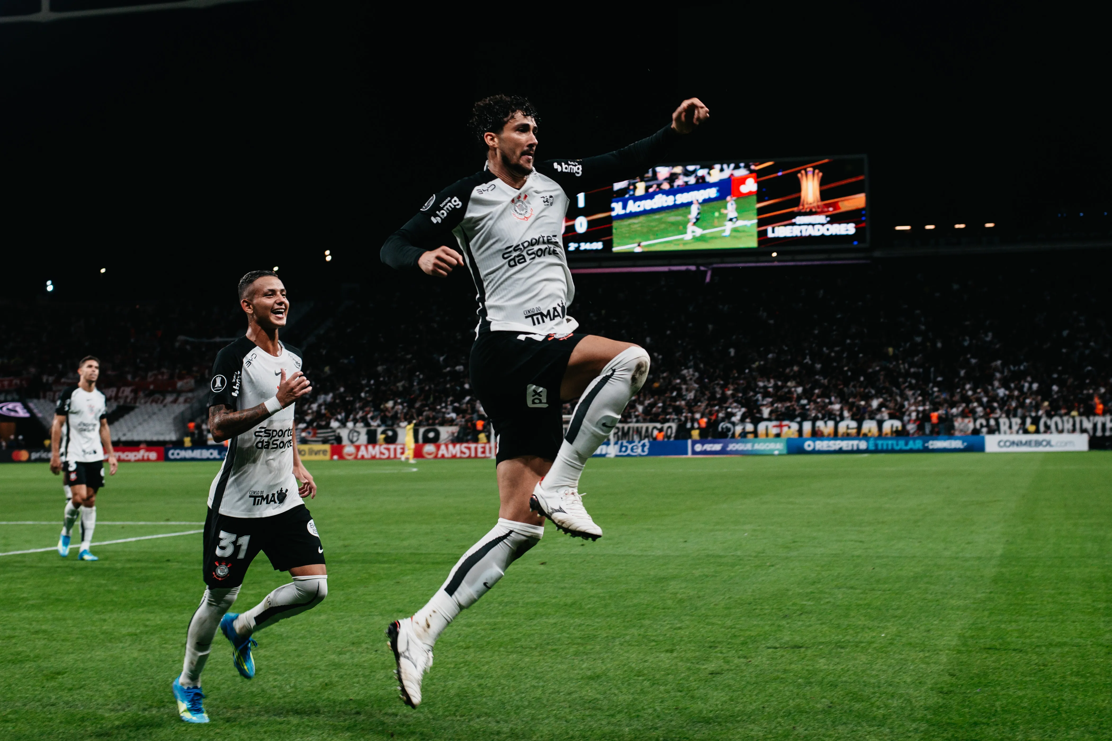 Gustavo Henrique jogador do Corinthians comemora seu gol durante partida contra o Santa Fe no estádio Arena Corinthians pelo campeonato Copa Libertadores 2026. Foto: Guilherme Veiga/RP FOTOPRESS/AGIF