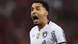 Volante brilhou no Botafogo - Foto: Lucas Figueiredo/Getty Images.