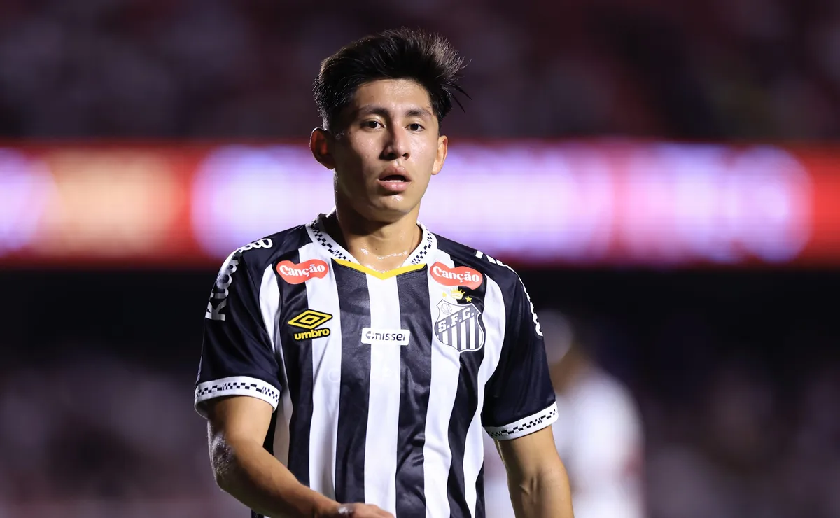 Santos não avança por Miguelito e se agiliza para convencer o atacante a renovar o vínculo