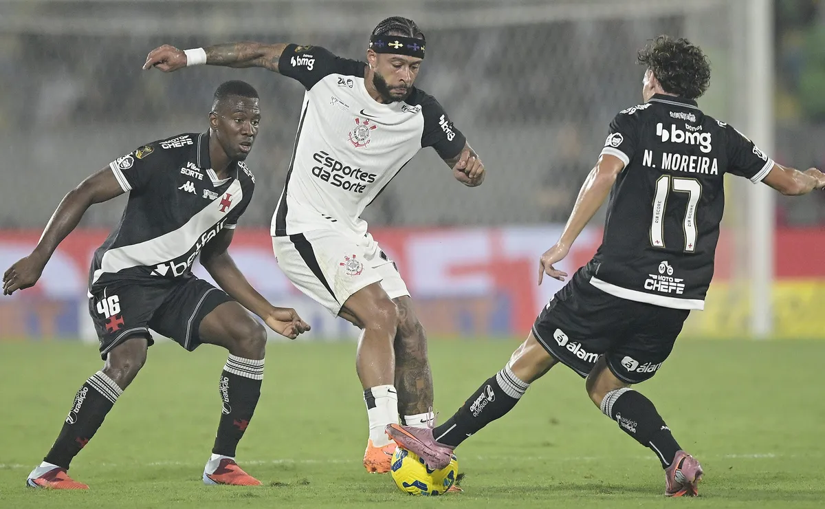 Vidente aponta equilíbrio e prevê possível empate entre Corinthians e Vasco no Brasileirão