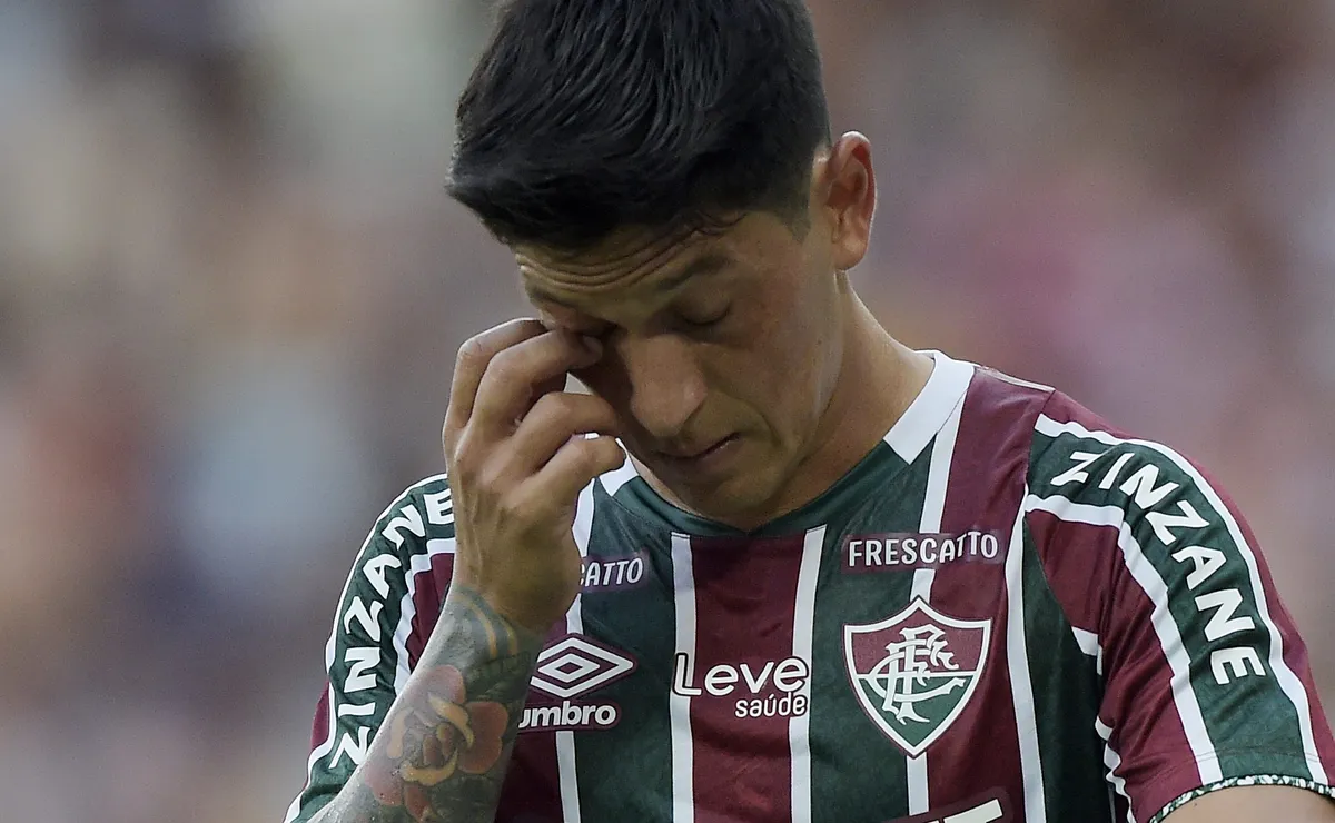 Fernando Diniz aprova e Corinthians vai enviar oferta por Germán Cano em breve, diz jornalista