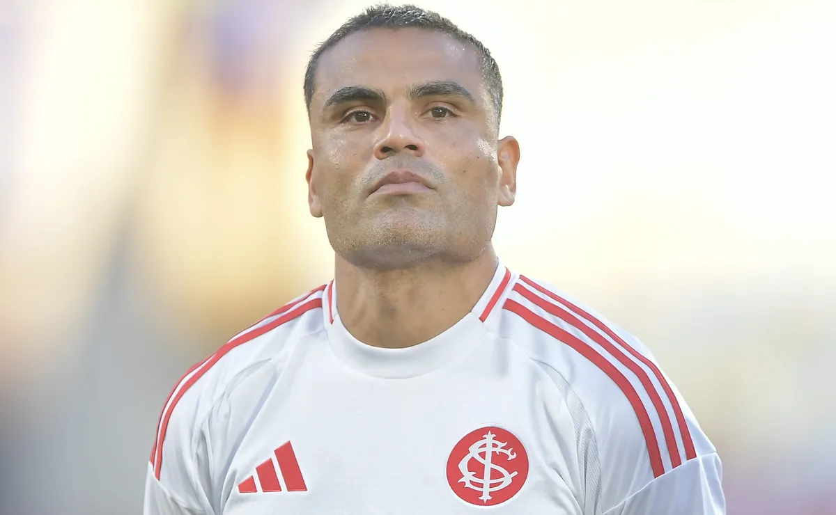 Gabriel Mercado sofre lesão grave e vira desfalque do Internacional nos próximos jogos