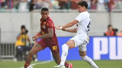 BA - SALVADOR - 24/08/2025 - BRASILEIRO A 2025, BAHIA X SANTOS - Jean Lucas jogador do Bahia durante partida contra o Santos no estadio Fonte Nova pelo campeonato Brasileiro A 2025. Foto: Jhony Pinho/AGIF