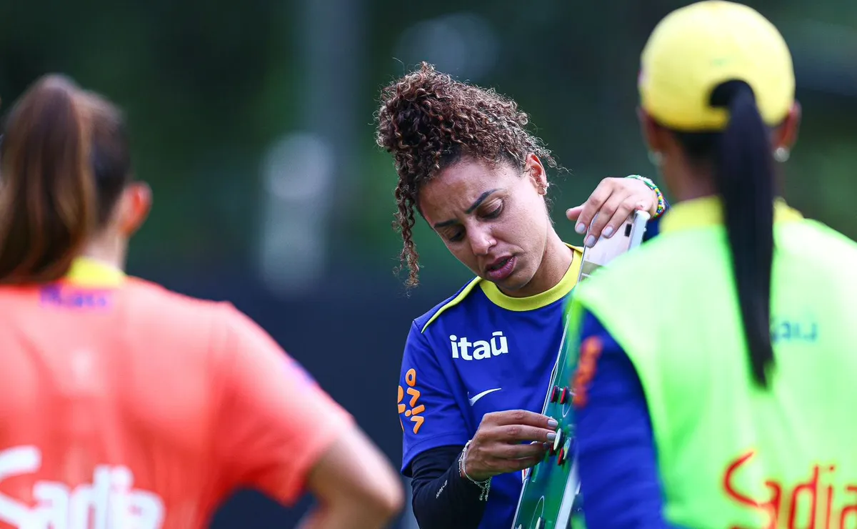 Rilany Silva projeta estreia do Brasil no Sul-Americano Sub-17 e alerta para Geração 2010