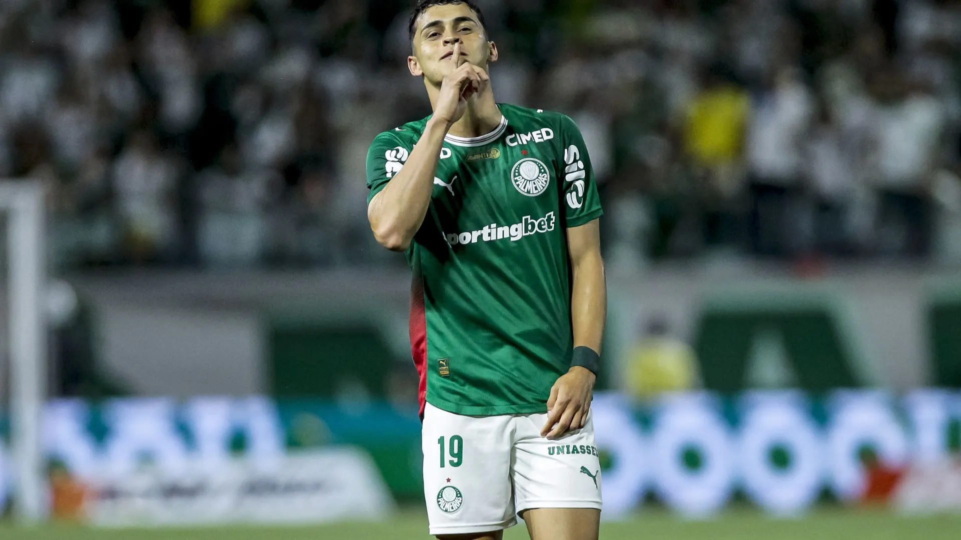 Ramón Sosa muda de função e vira solução no Palmeiras após lesão de Vitor Roque - Foto Marco MiateloAGIF