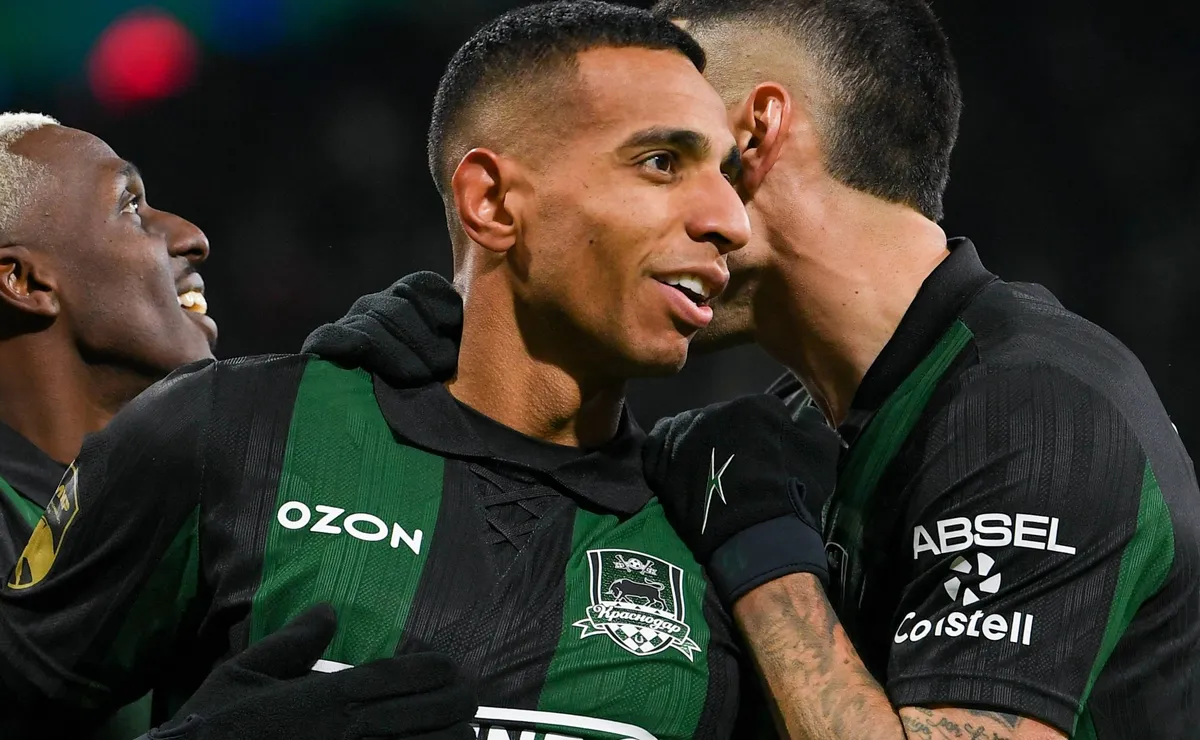 Corinthians avalia Victor Sá após descobrir salário de R$ 1 milhão