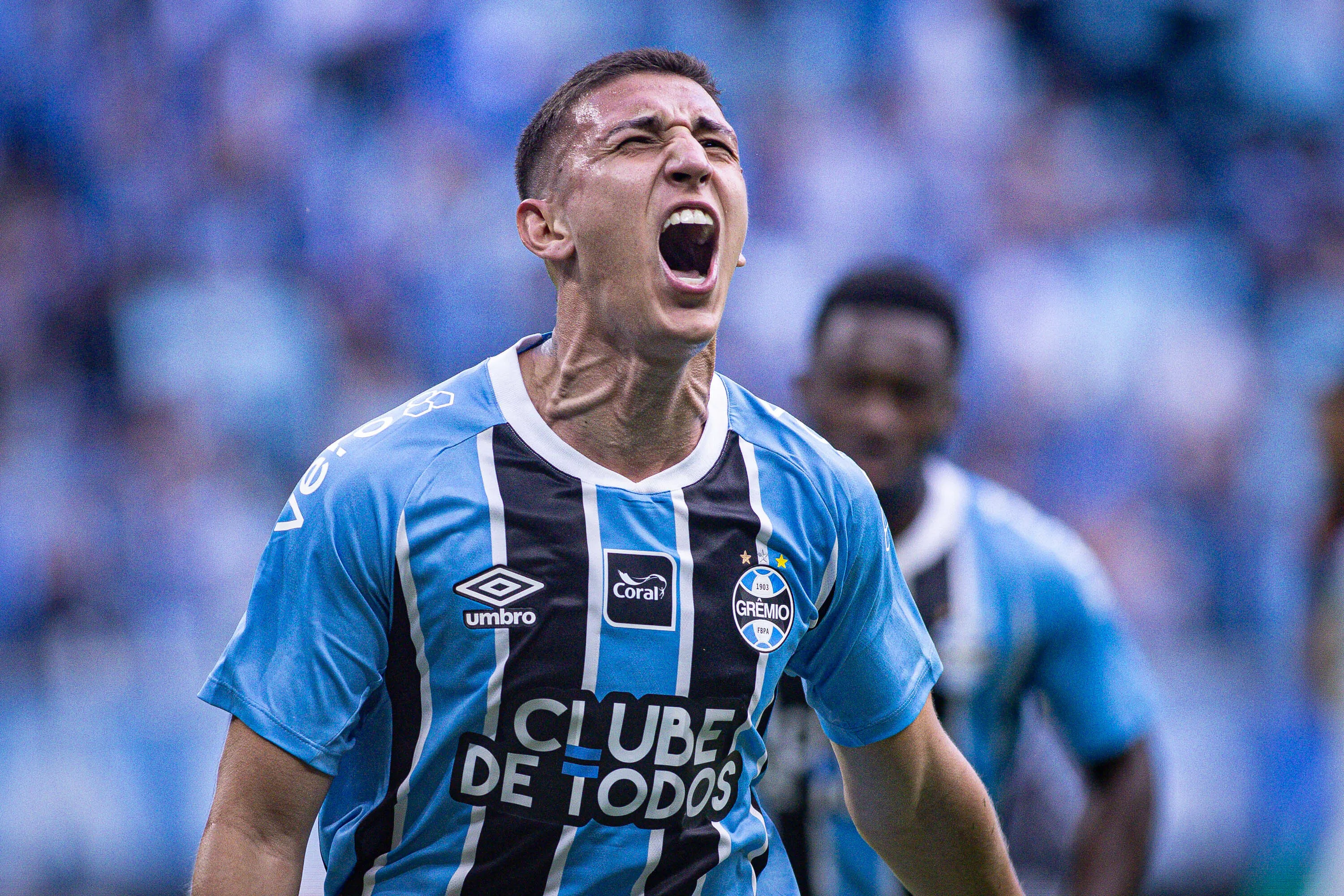 Monsalve perdeu espaço com Luis Castro – Foto: Maxi Franzoi/AGIF