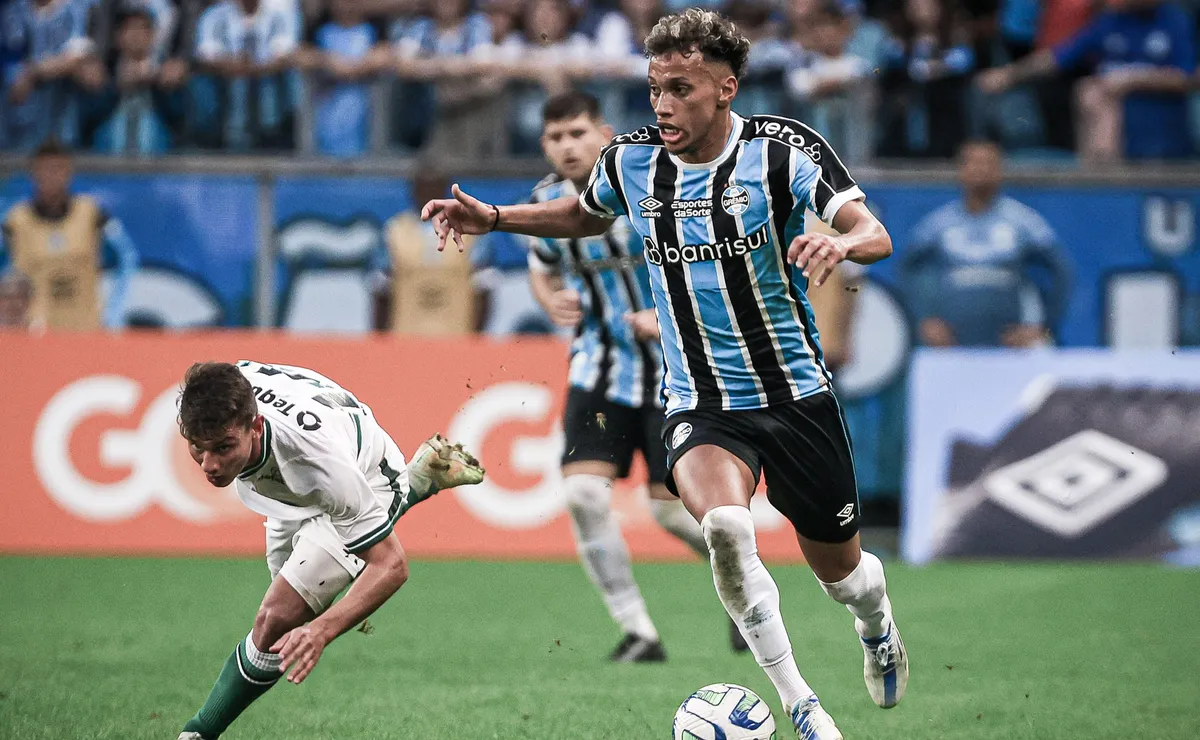 Grêmio encara Coritiba com alerta para Lei do Ex e força rival como visitante no Brasileirão