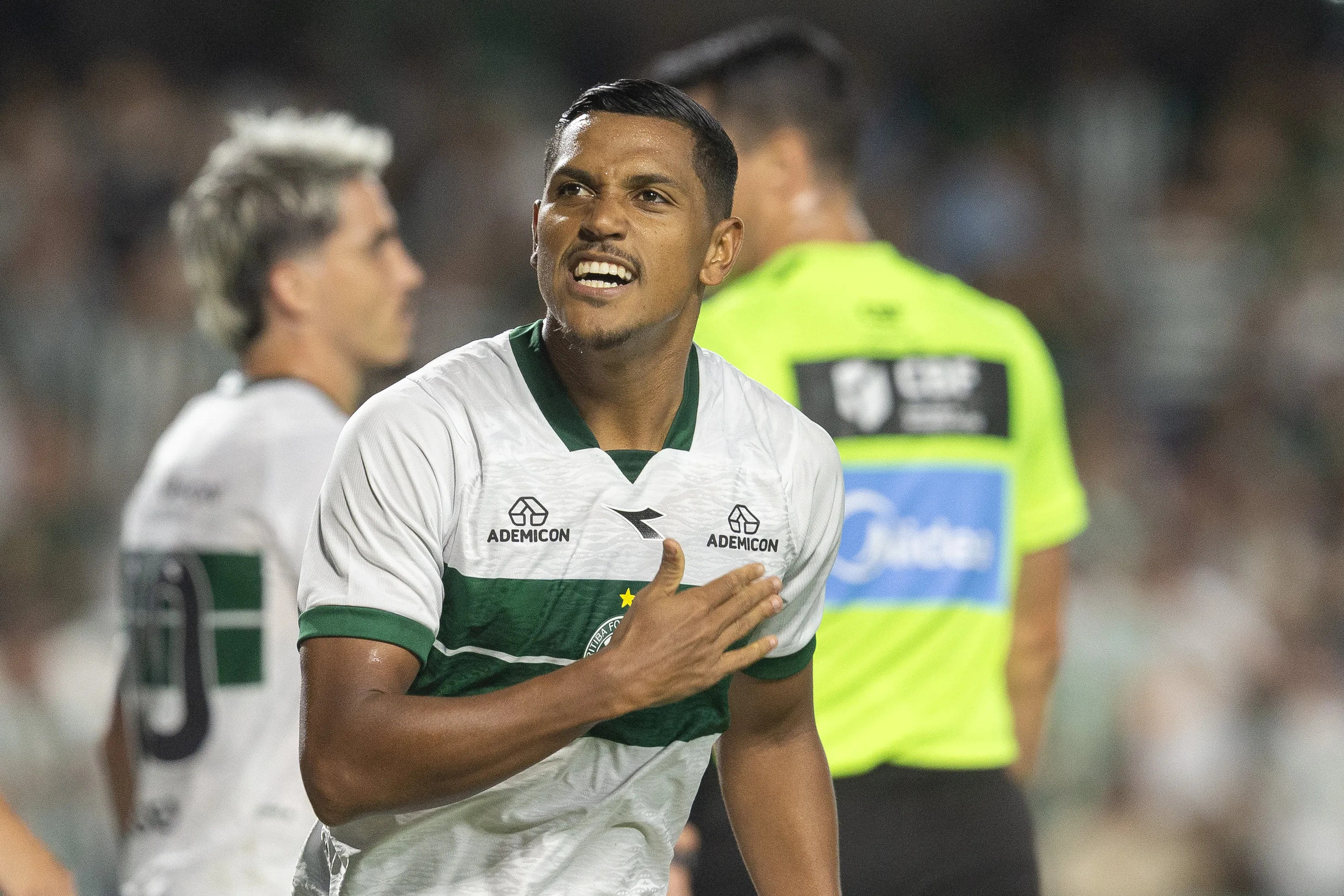 Pedro Rocha foi peça importante no Grêmio penta da Copa do Brasil – Foto: Hedeson Alves/AGIF