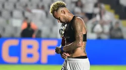 SP - SANTOS - 22/04/2026 - COPA DO BRASIL 2026, SANTOS X CORITIBA - Neymar jogador do Santos deixa o campo apos partida contra o Coritiba no estadio Vila Belmiro pelo campeonato Copa Do Brasil 2026. Foto: Jota Erre/AGIF