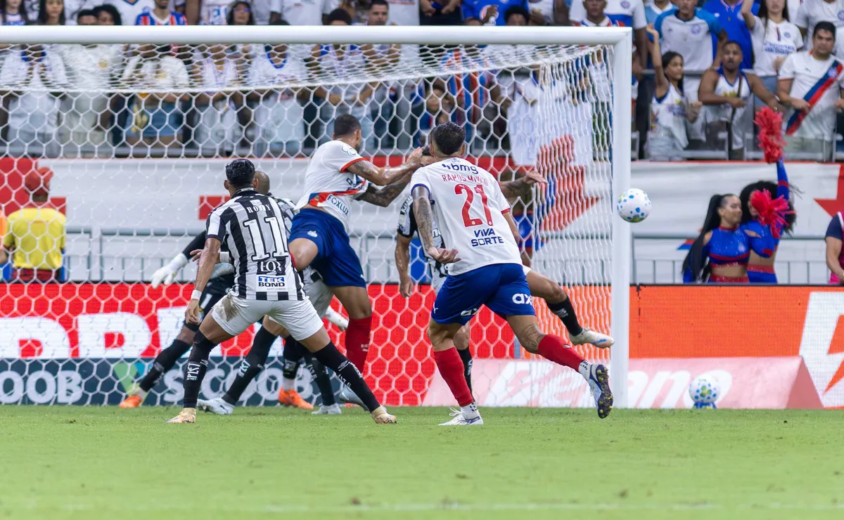 Willian José comemora empate contra o Santos após estar perdendo por 2 a 0: “Ponto valioso”