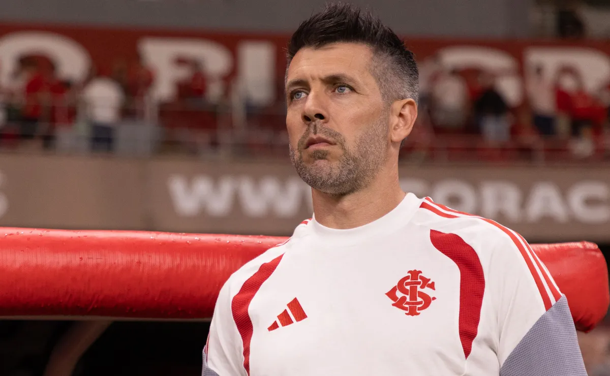 Pezzolano atualiza situação de Mercado no Internacional e indica volta antes da Copa do Mundo