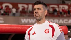 Pezzolano falou sobre o retorno de Gabriel Mercado - Foto: Maxi Franzoi/AGIF