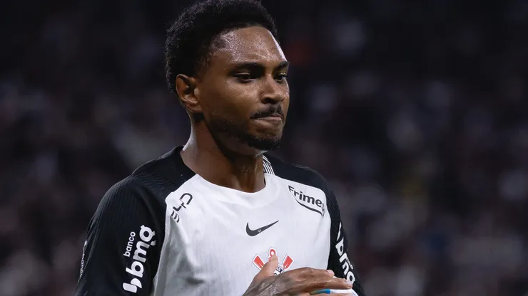 Vitinho pode ser titular contra o Vasco.