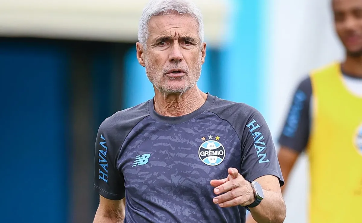 Grêmio banca Luís Castro mesmo sob risco de derrota