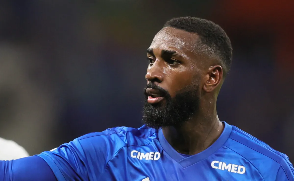 Gerson valoriza vitória do Cruzeiro pelo Brasileirão, mas faz alerta para sequência da temporada