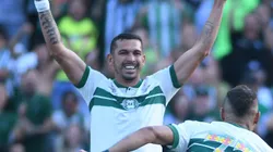 Bruno Melo atuando pelo Coritiba (Foto: Coritiba / Divulgação)