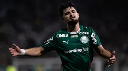 Atacante chamou atenção com uma postura após deixar o jogo