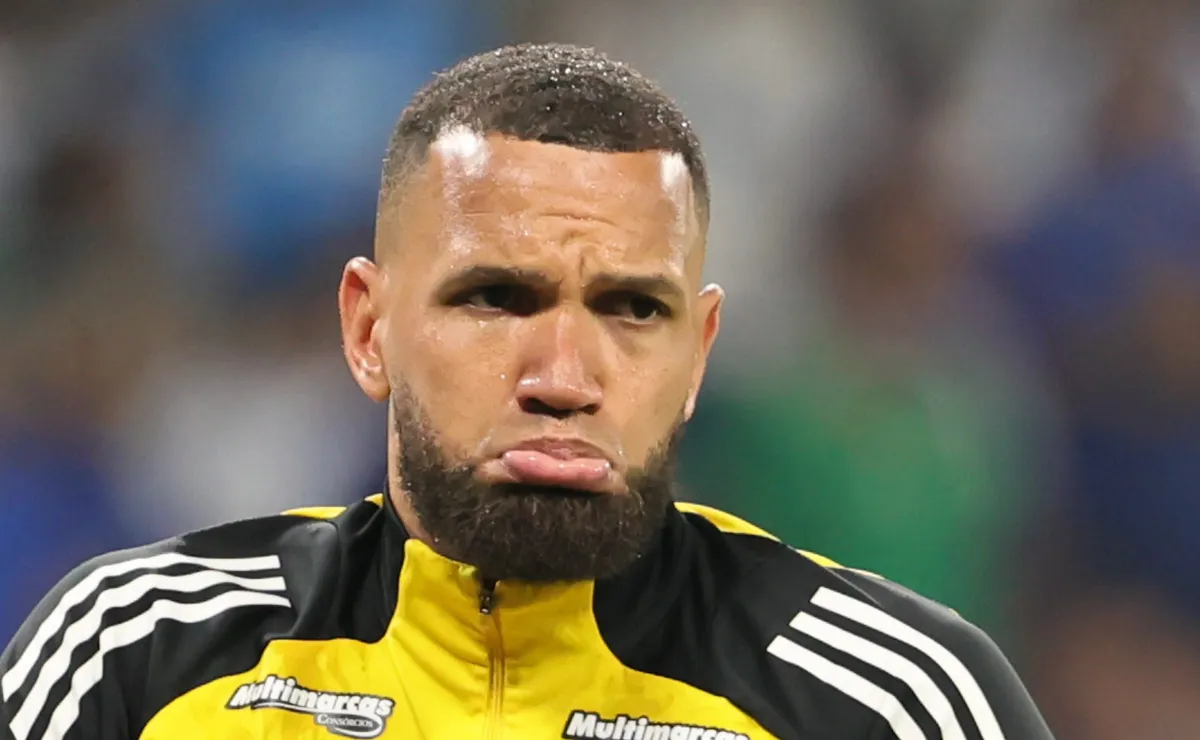 Everson não se empolga com goleada do Flamengo e diz que o Atlético teve chance de empatar