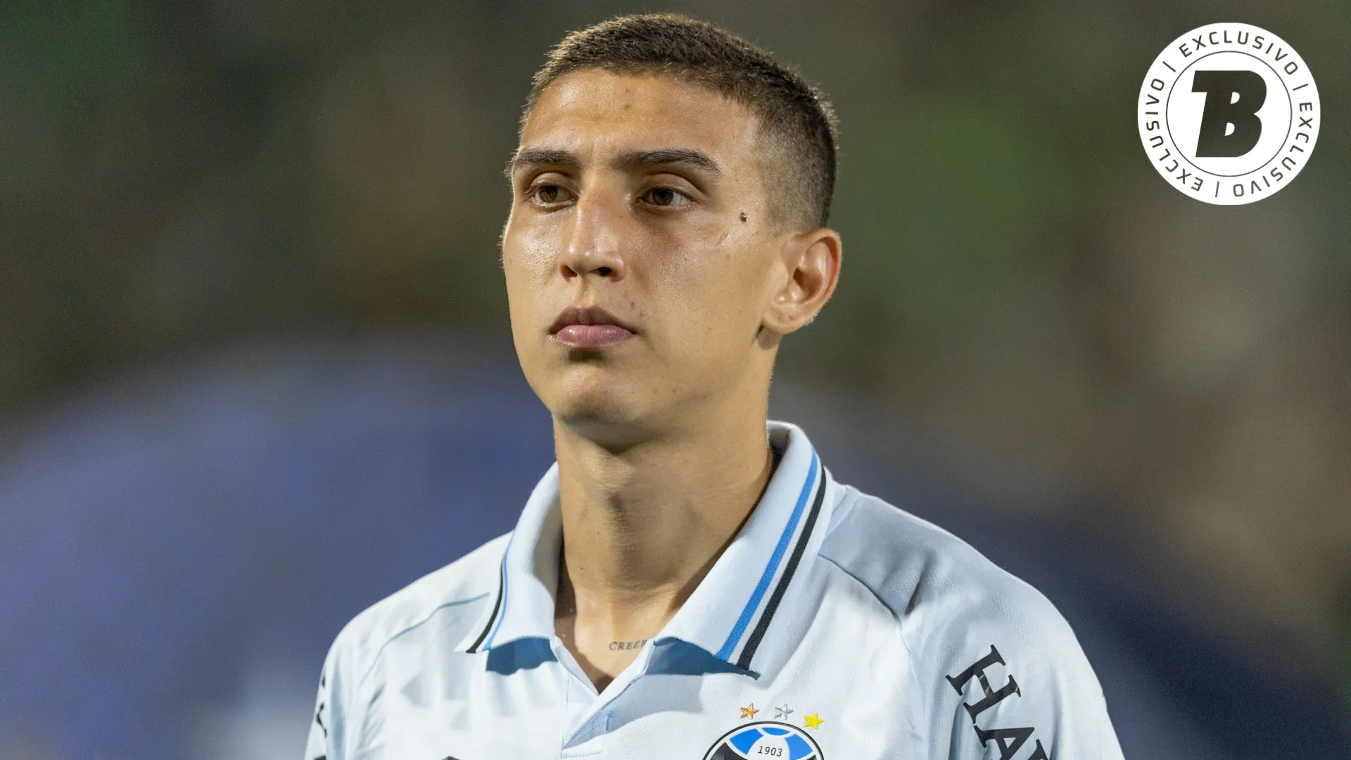 Monsalve tem contrato no Grêmio até 2028, porém perdeu espaço com Luís Castro – Foto: Liamara Polli/AGIF