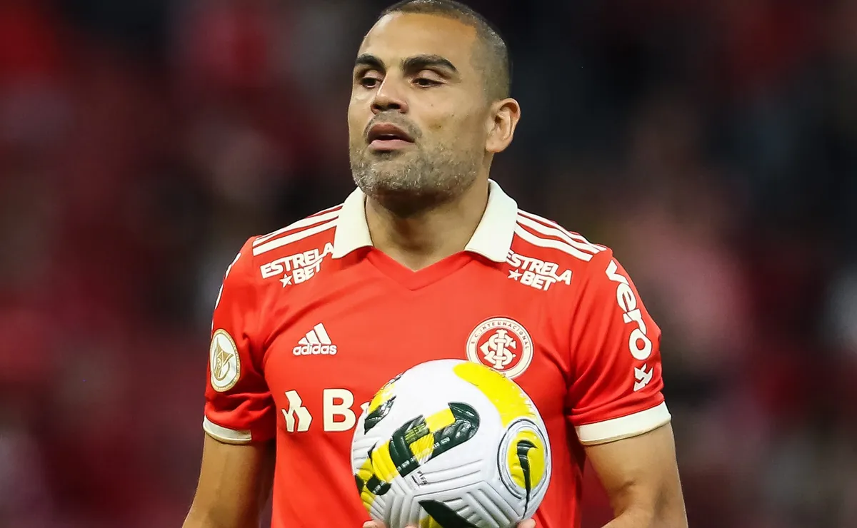 Internacional contraria Pezzolano e retorno de Mercado ganha data preocupante em plano nos bastidores