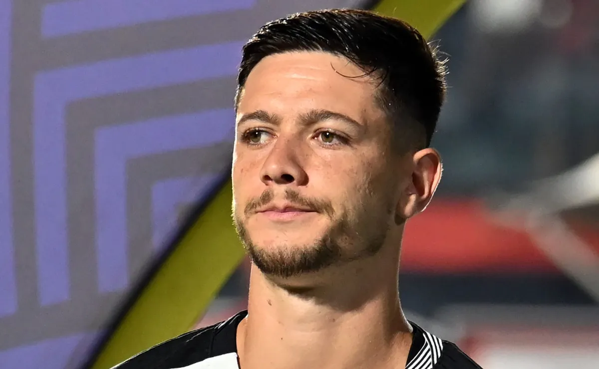 Corinthians pode sofrer novo transfer ban se não quitar dívida por Garro nesta semana