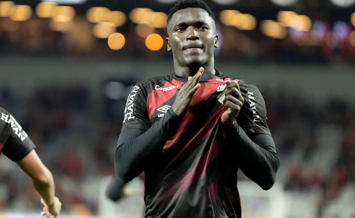 Viveros no Flamengo? Odair Hellmann descarta: “Podem oferecer o dinheiro que quiserem”