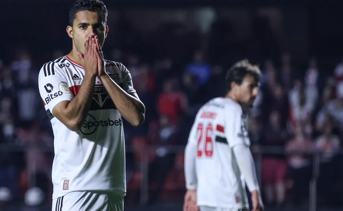 São Paulo é acionado na Justiça por André Anderson e dívida milionária volta à tona no clube