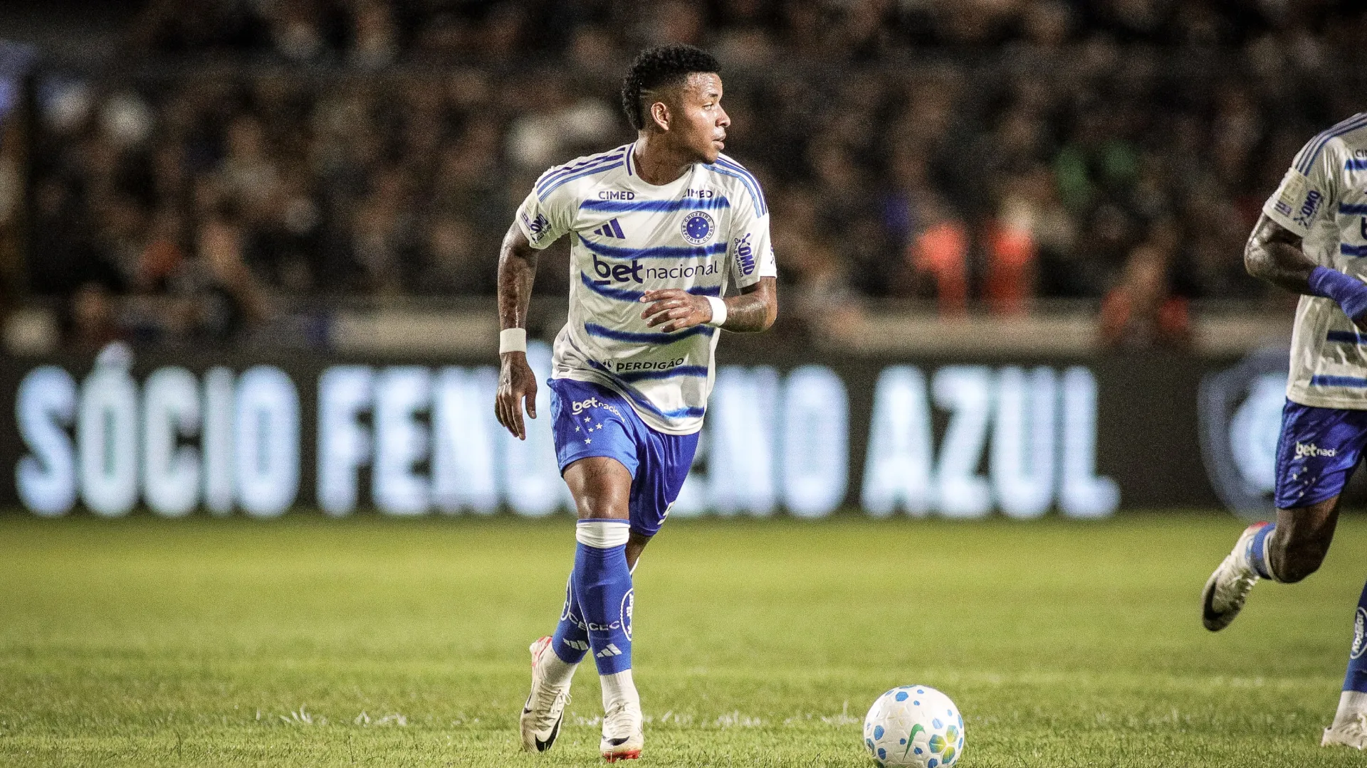 Arroyo foi o grande destaque do Cruzeiro contra o Remo – Foto: Marcos Junior/AGIF