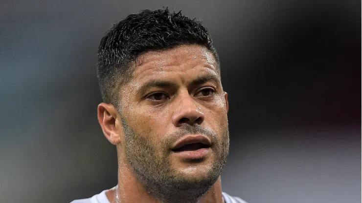 Hulk pelo Atlético. Foto: Thiago Ribeiro/AGIF