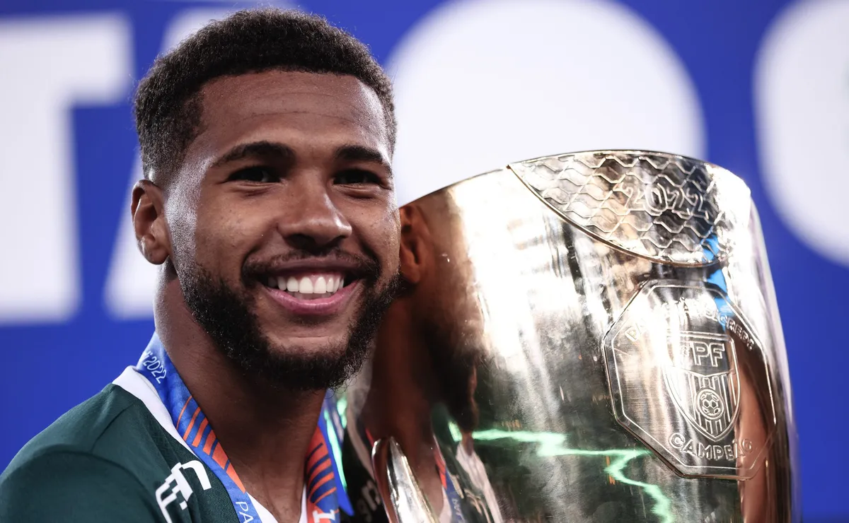 São Paulo está interessado na contratação do atacante Wesley, ex-Palmeiras, Cruzeiro e Internacional