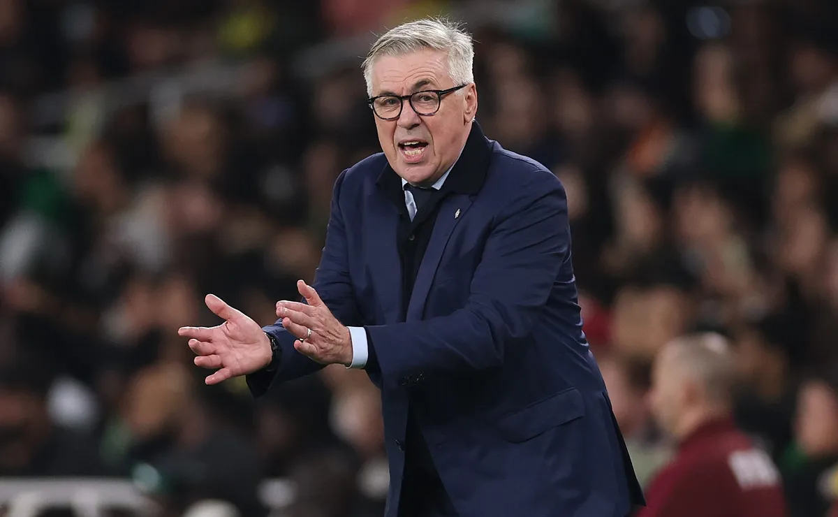 Seleção Brasileira encara reta final do ciclo pressionada por desconfiança e baixo desempenho histórico