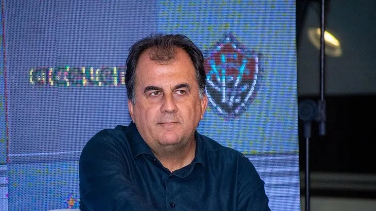Fábio Mota está revoltado.