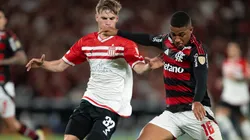 Samuel Lino jogador do Flamengo durante partida contra o Estudiantes no estadio Maracana pelo campeonato Copa Libertadores 2025. Foto: Jorge Rodrigues/AGIF