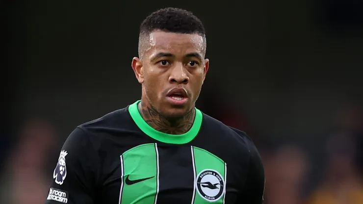 Igor Julio, zagueiro do Brighton - Foto: Alex Pantling/Getty Images