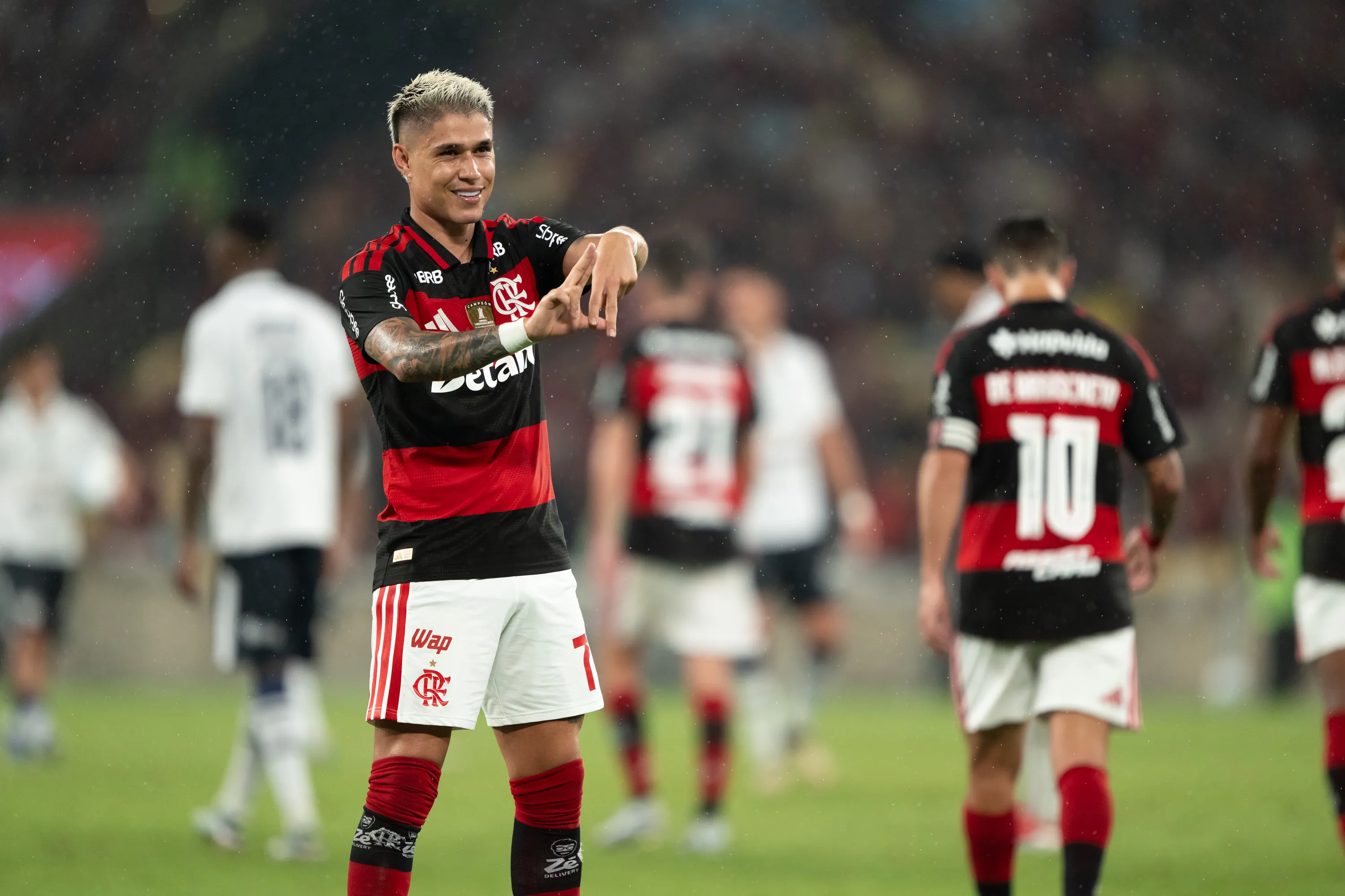 Luiz Araújo celebra gol diante do Remo. Foto: Jorge Rodrigues/AGIF