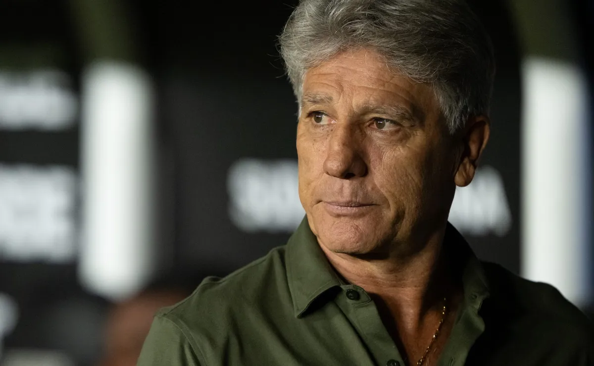 Renato Gaúcho perde titulares e desabafa após derrota