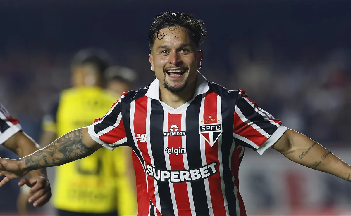 São Paulo atinge feito histórico inédito ao ultrapassar marca de 900 pontos como mandante no Brasileirão