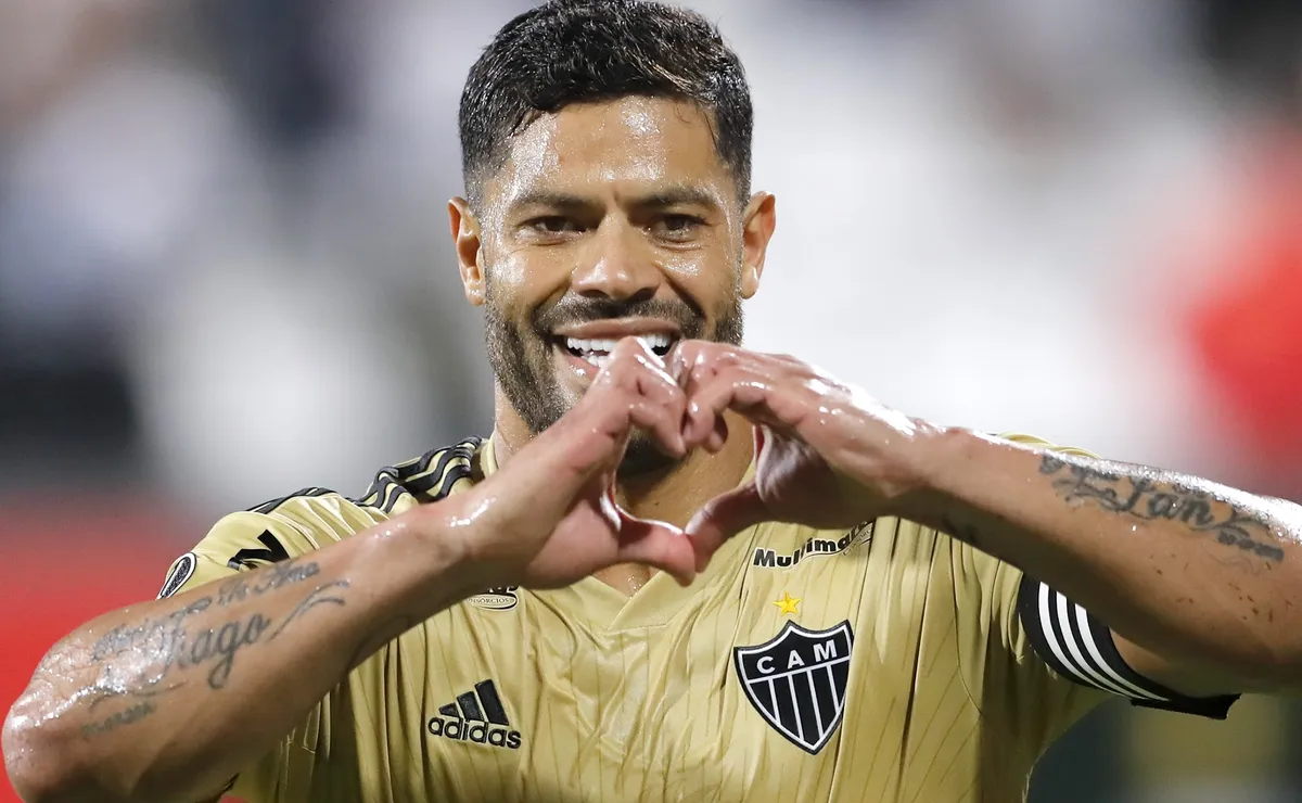 Atlético-MG pede Jefté e Luighi ao Palmeiras para liberar Hulk