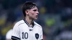 Montoro, meia argentino do Botafogo - Foto: Ettore Chiereguini/AGIF