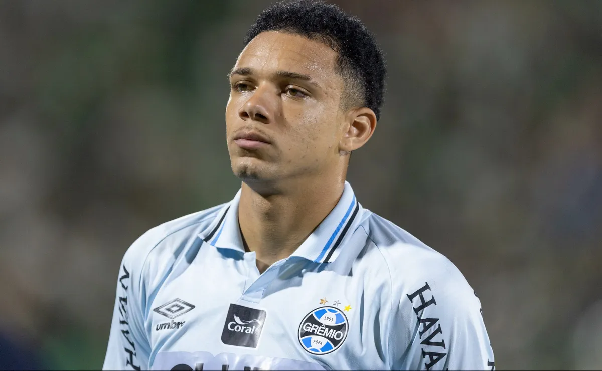 Viery abre conversa informal com clubes europeus e negociação é estipulada em R$116,7 milhões