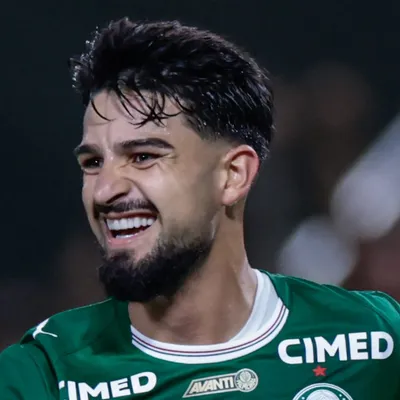 Flaco López ganha mais força para ser vendido