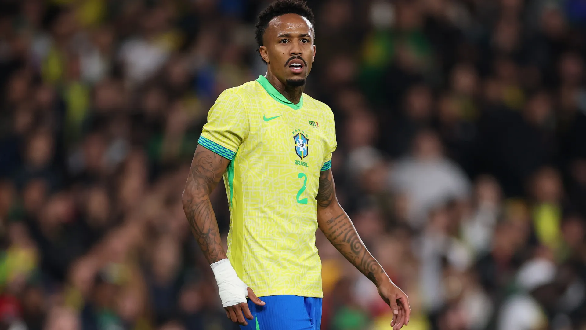Militão está fora da Copa do Mundo – Foto: Ryan Pierse/Getty Images