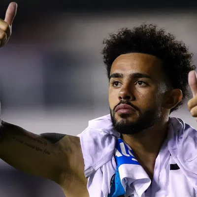 Flamengo recebe sinal positivo de Claudinho